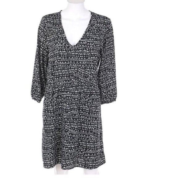 H&M Black & White Heart Patterned Dress Size Medium - Picture 1 of 8